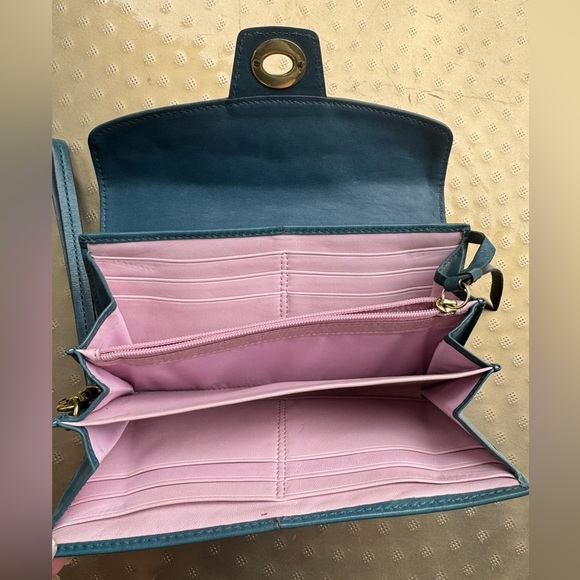 Coach Archive vintage green-blue leather Hampton Lindsey Turnlock wristlet - Picture 2 of 7